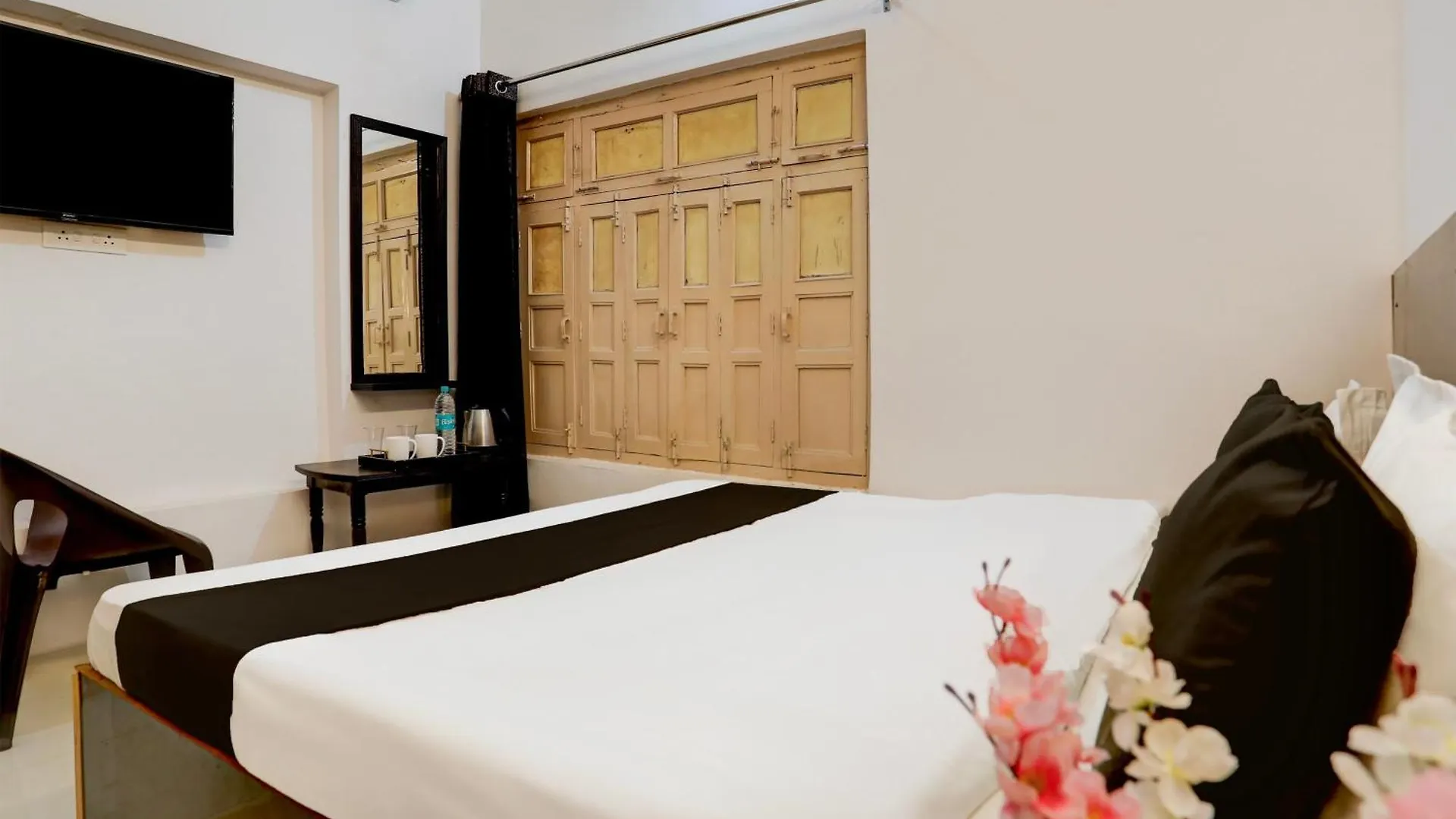 Hotel O Casa Inn バラナシ 4*,